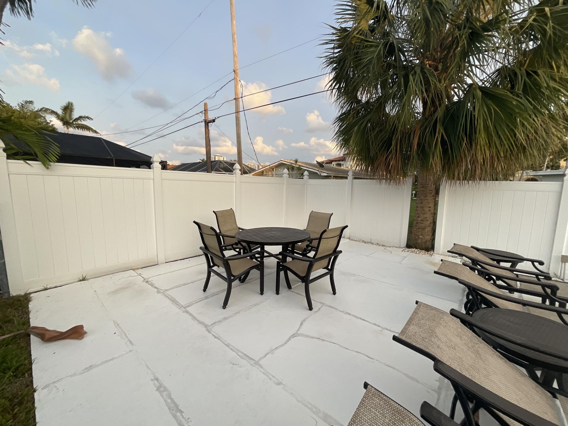 1061 Bimini Lane, West Palm Beach, FL 33404 Photo