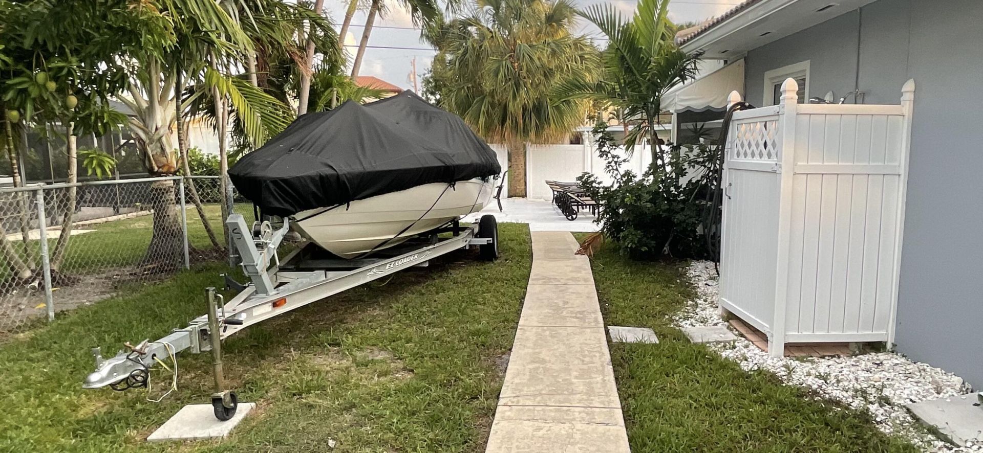 1061 Bimini Lane, West Palm Beach, FL 33404 Photo