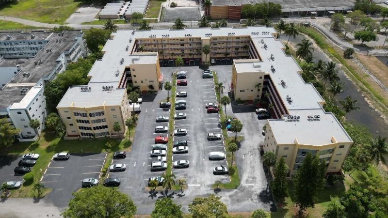 3990 NW 42nd Avenue, Unit 311, Lauderdale Lakes, FL 33319 Photo