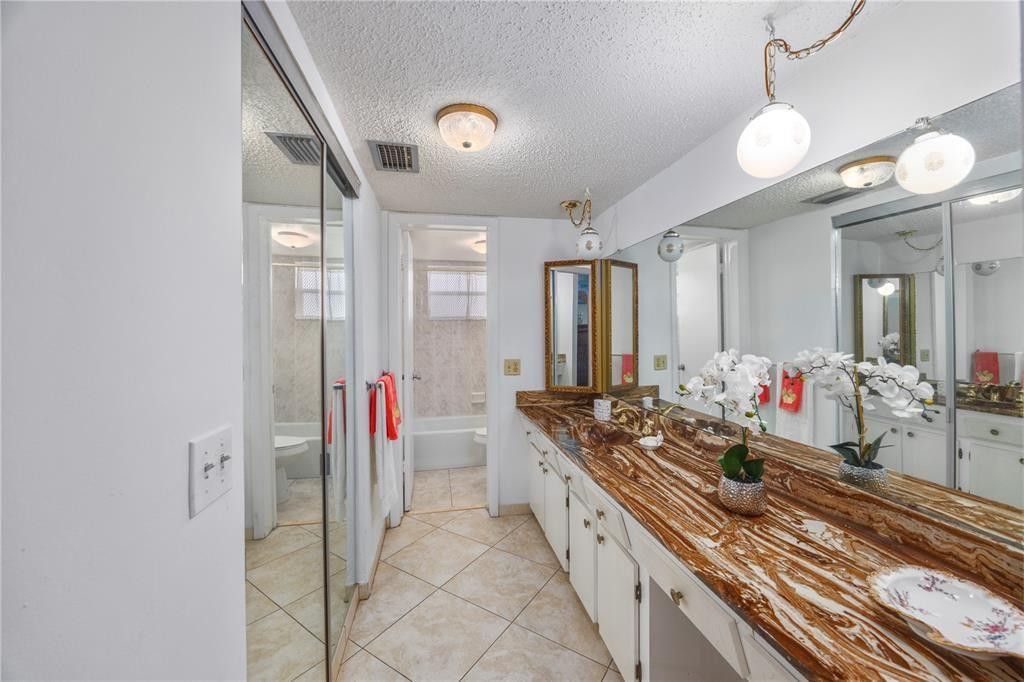 3990 NW 42nd Avenue, Unit 311, Lauderdale Lakes, FL 33319 Photo