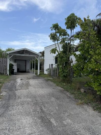 8423 SE Sandy Lane, Hobe Sound, FL 33455 Photo