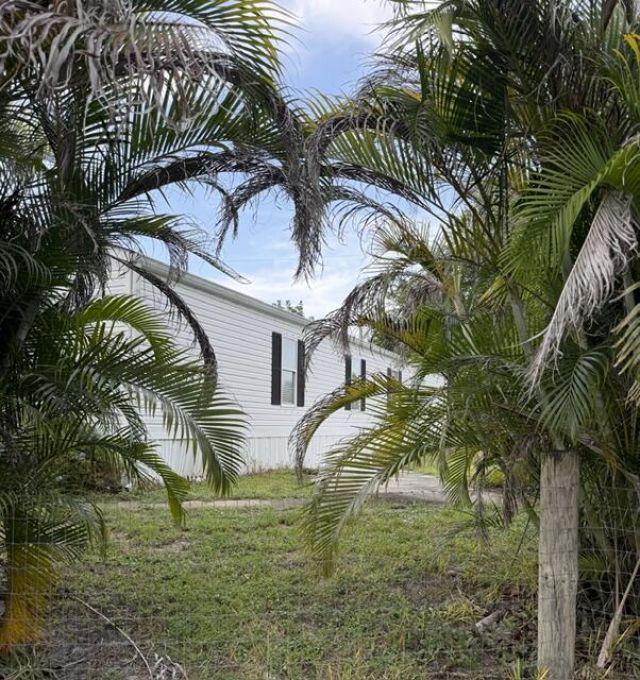 8423 SE Sandy Lane, Hobe Sound, FL 33455 Photo