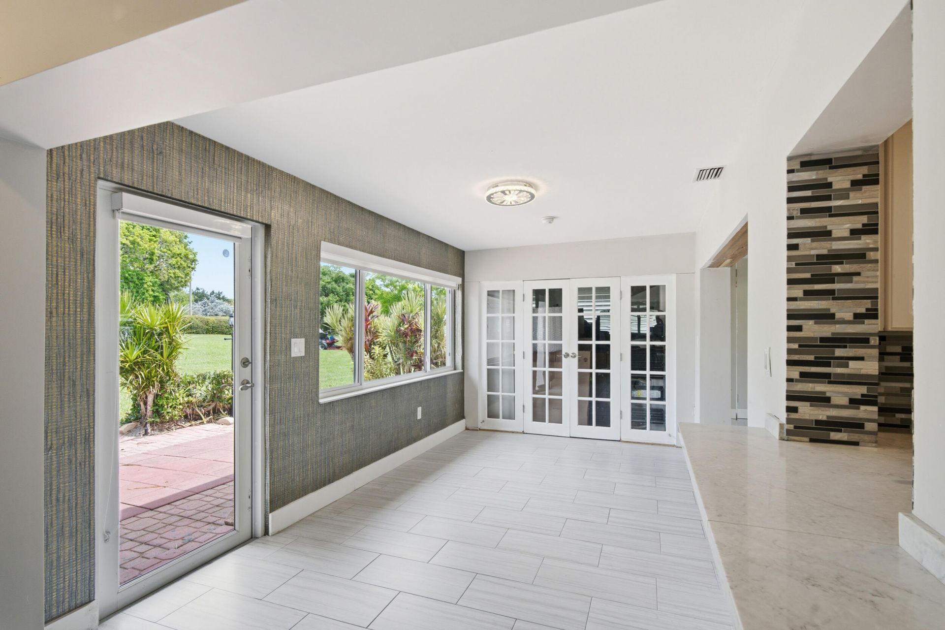 1291 NW 90th Way, Plantation, FL 33322 Photo
