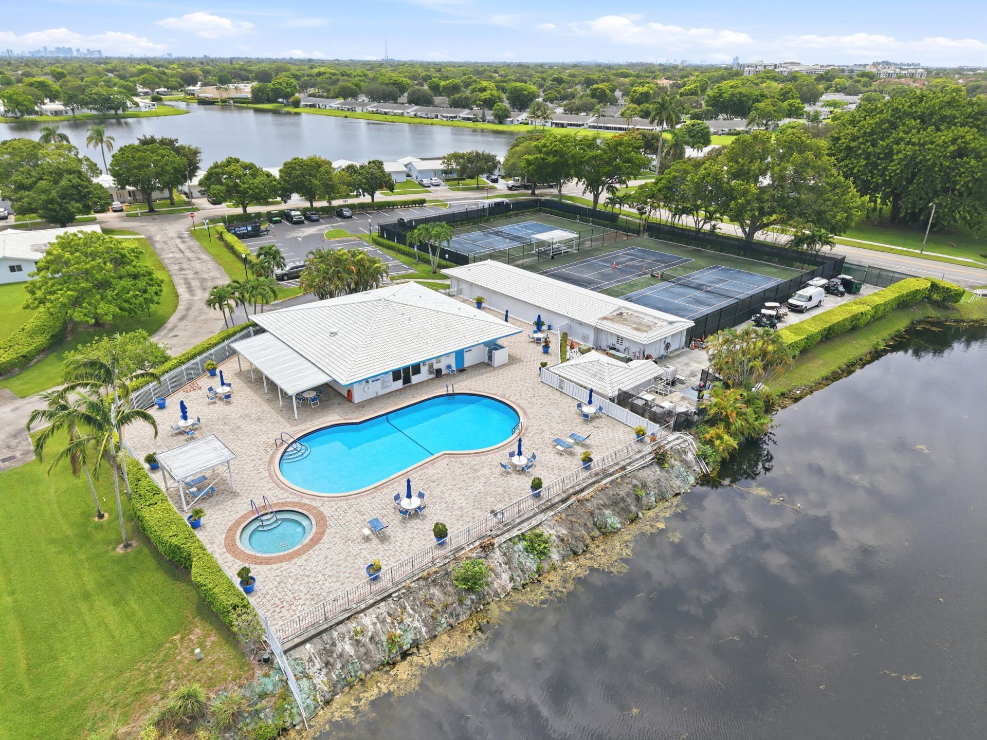 1291 NW 90th Way, Plantation, FL 33322 Photo