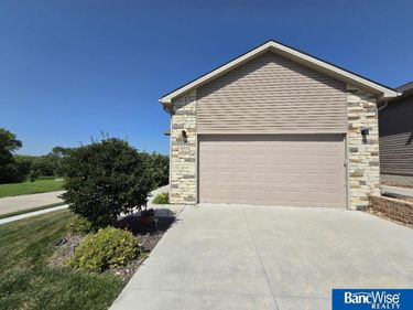 601 Cedar Street, Hickman, NE 68372