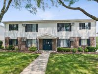 386 Echo Lane, Aurora, IL 60504 primary photo