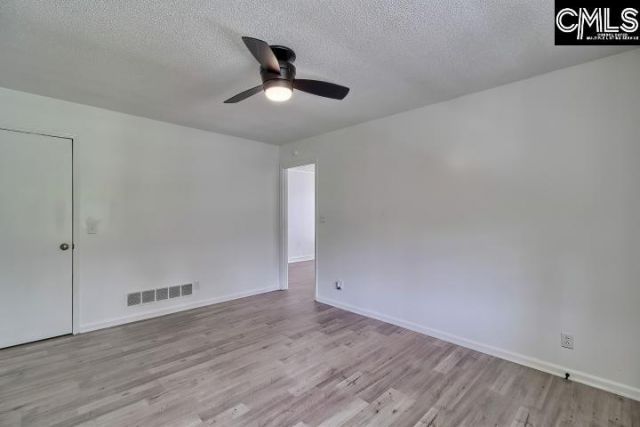 4313 Ryan Avenue  Photo 6