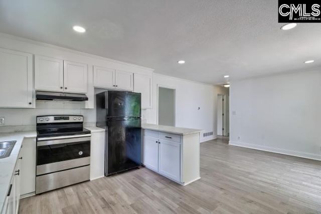 4313 Ryan Avenue  Photo 9