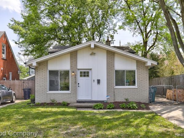 2410 E Lincoln Avenue, Royal Oak, MI 48067