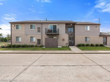 5975 Burroughs Avenue , Sterling Heights, MI 48314