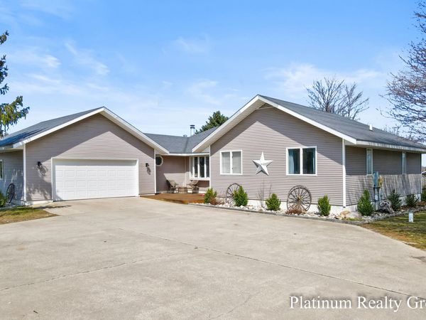4834 W Elizabeth Drive, Shelby, MI 49455
