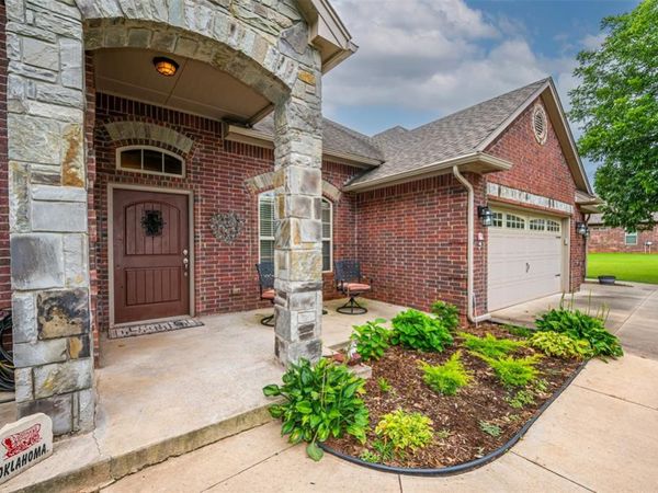 4619 Buffalo Hill, Guthrie, OK 73044