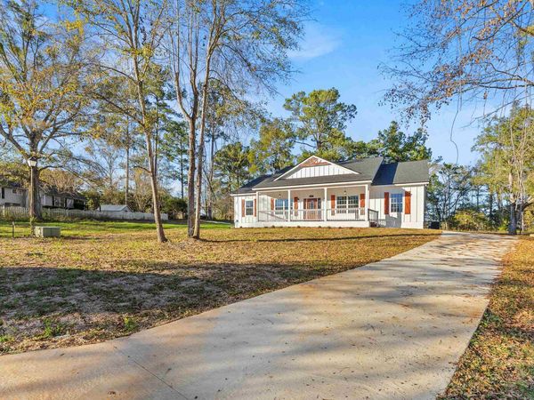 145 Magnolia Glen Road , Quincy, FL 32352
