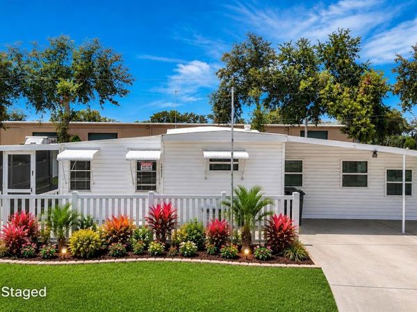 39032 OLA AVENUE , ZEPHYRHILLS, FL 33542