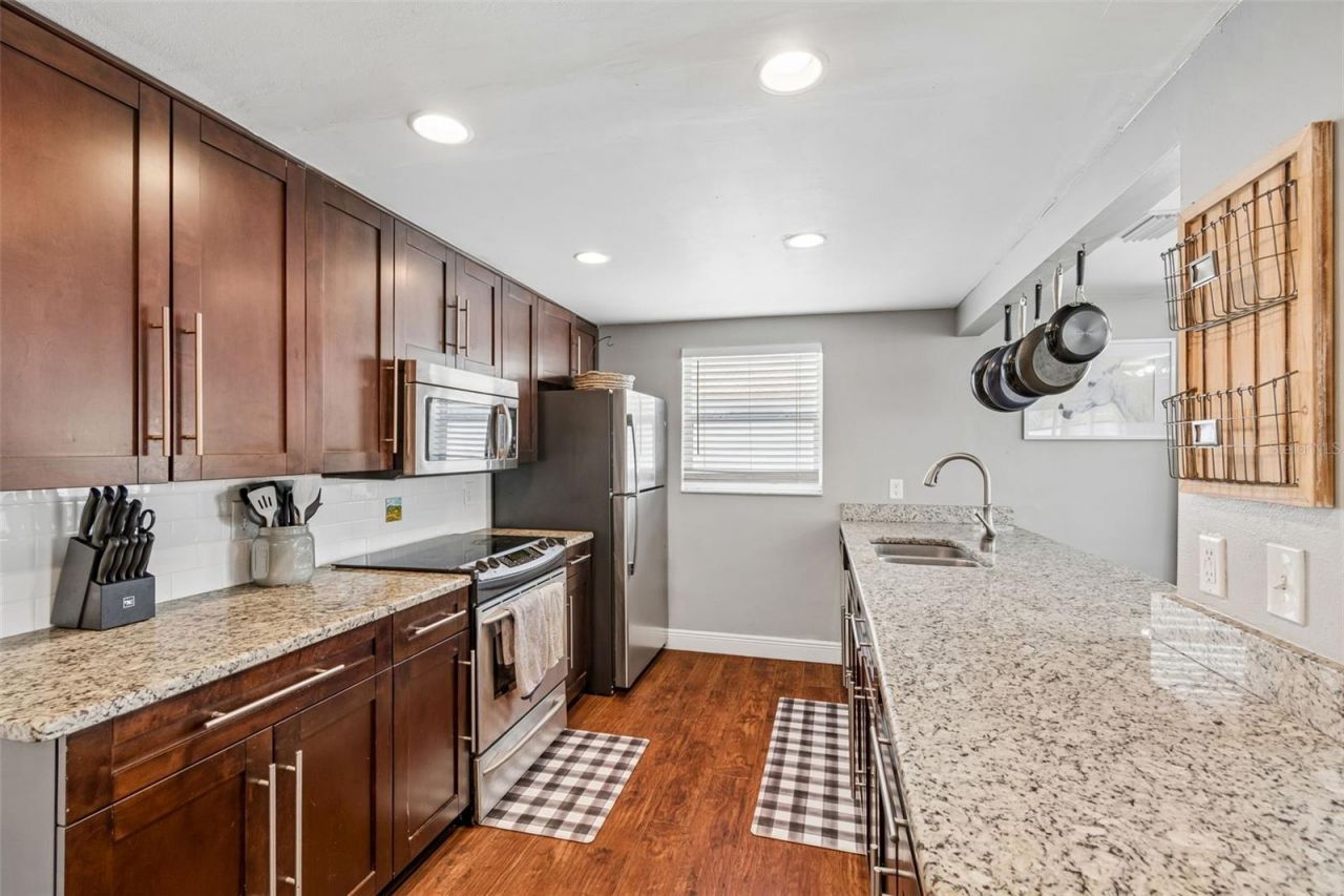 5915 Otis Drive, New Port Richey, FL 34652 Photo