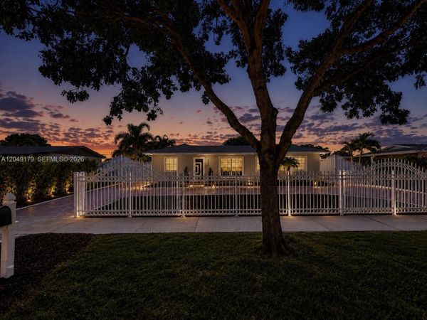 20501 NW 44th Ct , Miami Gardens, FL 33055