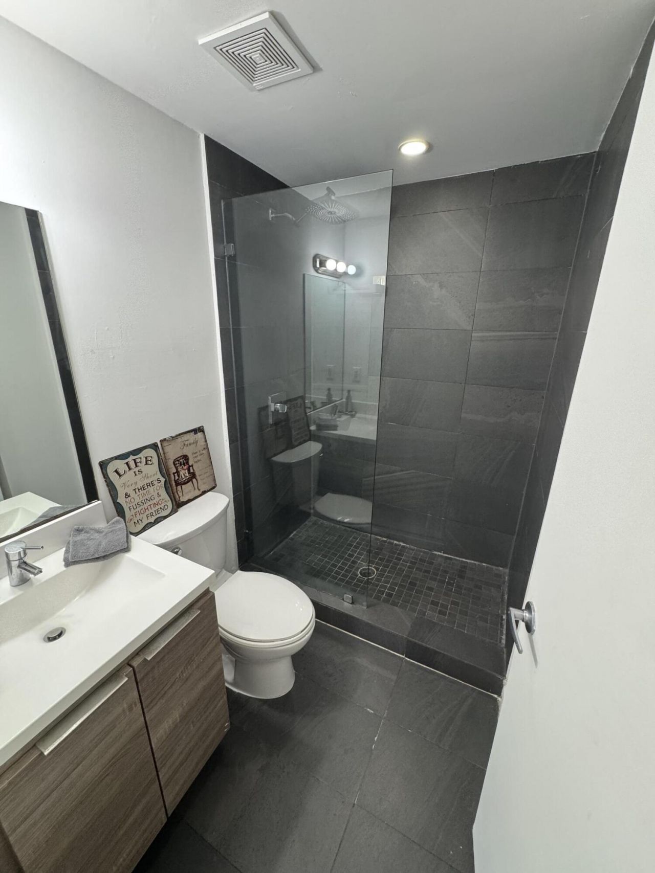 1450 Meridian Avenue, Unit 101, Miami Beach, FL 33139 Photo