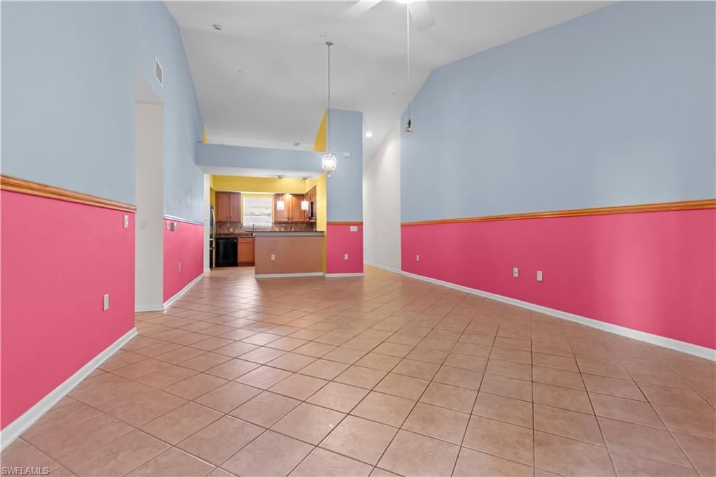 10046 Via Colomba Cir, Unit 203, Fort Myers, FL 33966 Photo