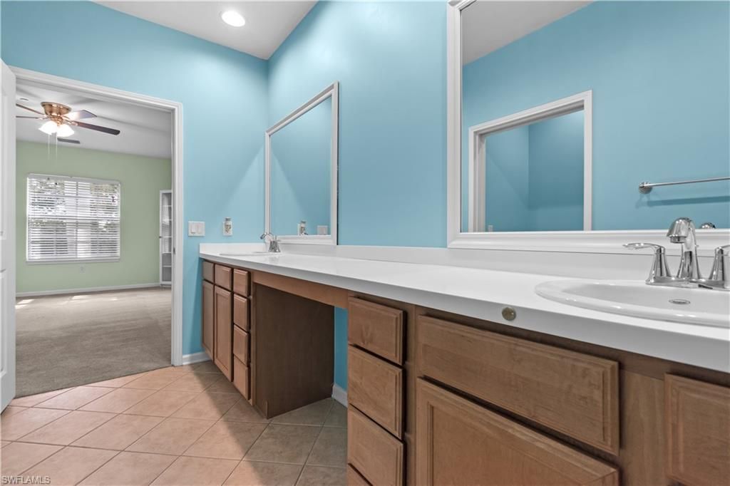 10046 Via Colomba Cir, Unit 203, Fort Myers, FL 33966 Photo