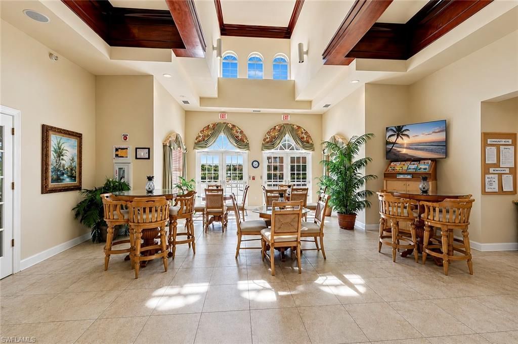 10046 Via Colomba Cir, Unit 203, Fort Myers, FL 33966 Photo