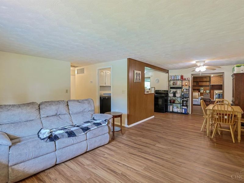 1855 Owendale Drive, Miami Twp, OH 45439 Photo 6