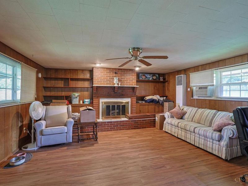 1855 Owendale Drive, Miami Twp, OH 45439 Photo 7