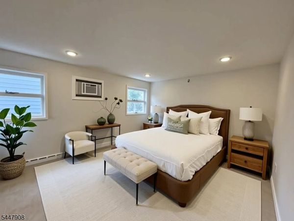 105 Chandler Ave, Unit 2, Roselle, NJ 07203