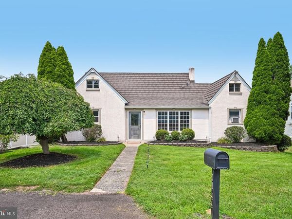 2144 SUNNYSIDE AVENUE, POTTSTOWN, PA 19464