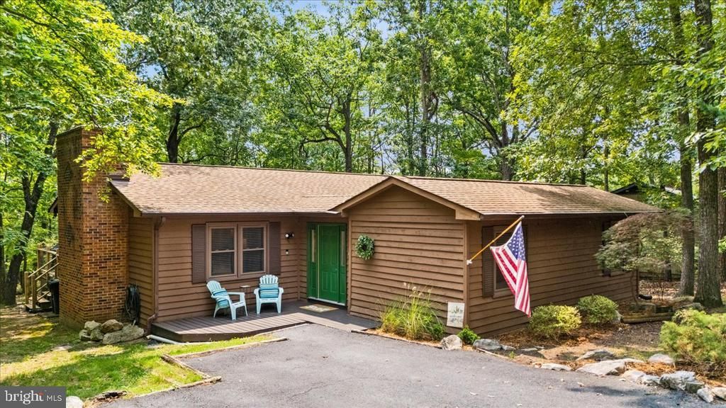 2514 HOPKINS DRIVE , MCGAHEYSVILLE, VA 22840