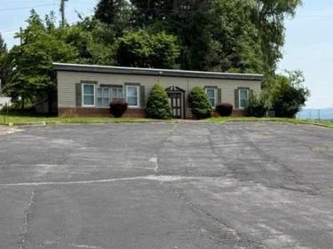 2114 LINCOLN WAY EAST , CHAMBERSBURG, PA 17202