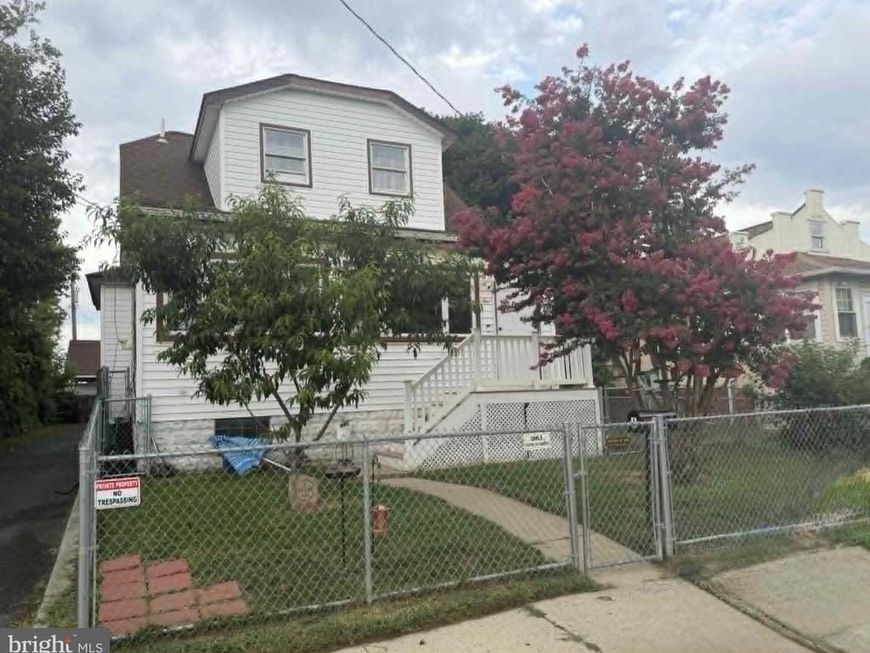 1 Goeller Avenue, Baltimore, MD 21221 Main Photo
