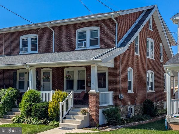 722 W 3RD STREET, LANSDALE, PA 19446