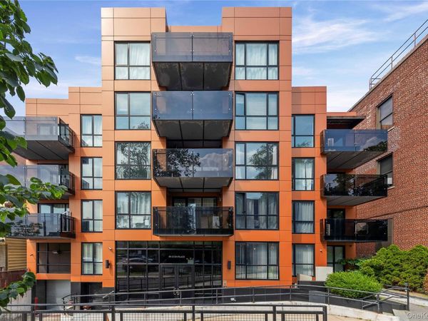 43-12 214th Place, Unit 3E, Bayside, NY 11361