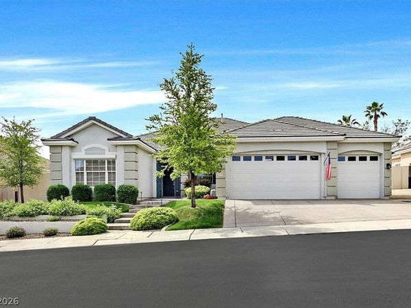 10813 Cedar Forest Avenue , Las Vegas, NV 89144