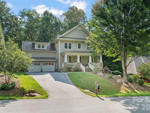 46 Slide Rock Way, Fairview, NC 28730