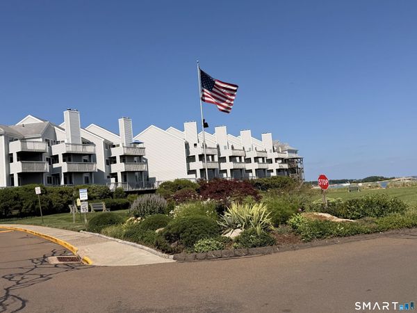 5 Mansfield Grove, Unit 146, East Haven, CT 06512