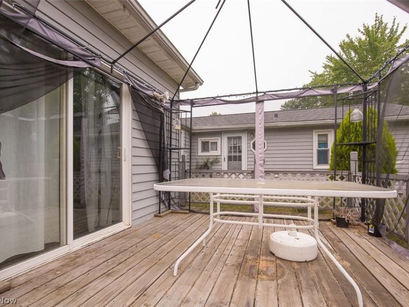 12762 Saint James Drive, Mantua, OH 44255 Photo 30