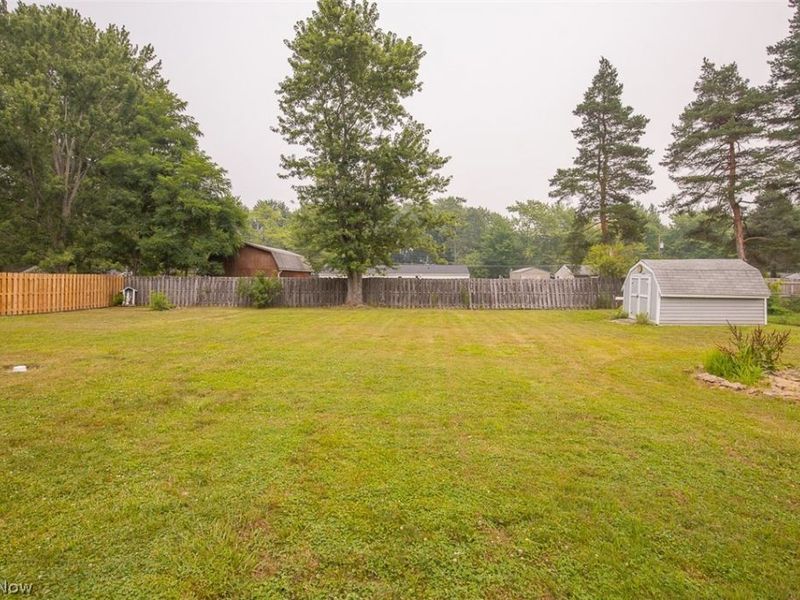 12762 Saint James Drive, Mantua, OH 44255 Photo 33