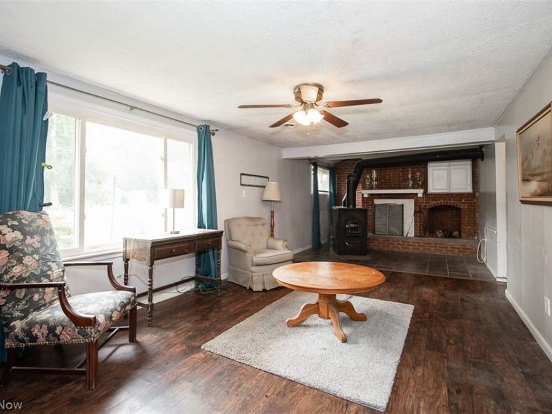12762 Saint James Drive, Mantua, OH 44255 Photo 9