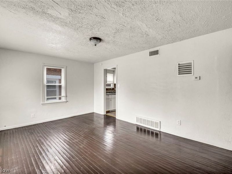 4356 E 141st Street, Cleveland, OH 44128 Photo 13