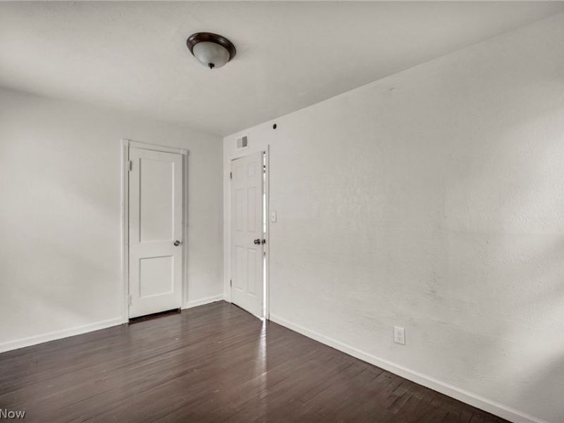4356 E 141st Street, Cleveland, OH 44128 Photo 18