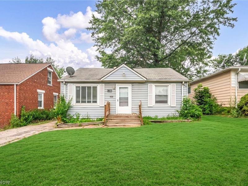 4356 E 141st Street, Cleveland, OH 44128 Photo 2