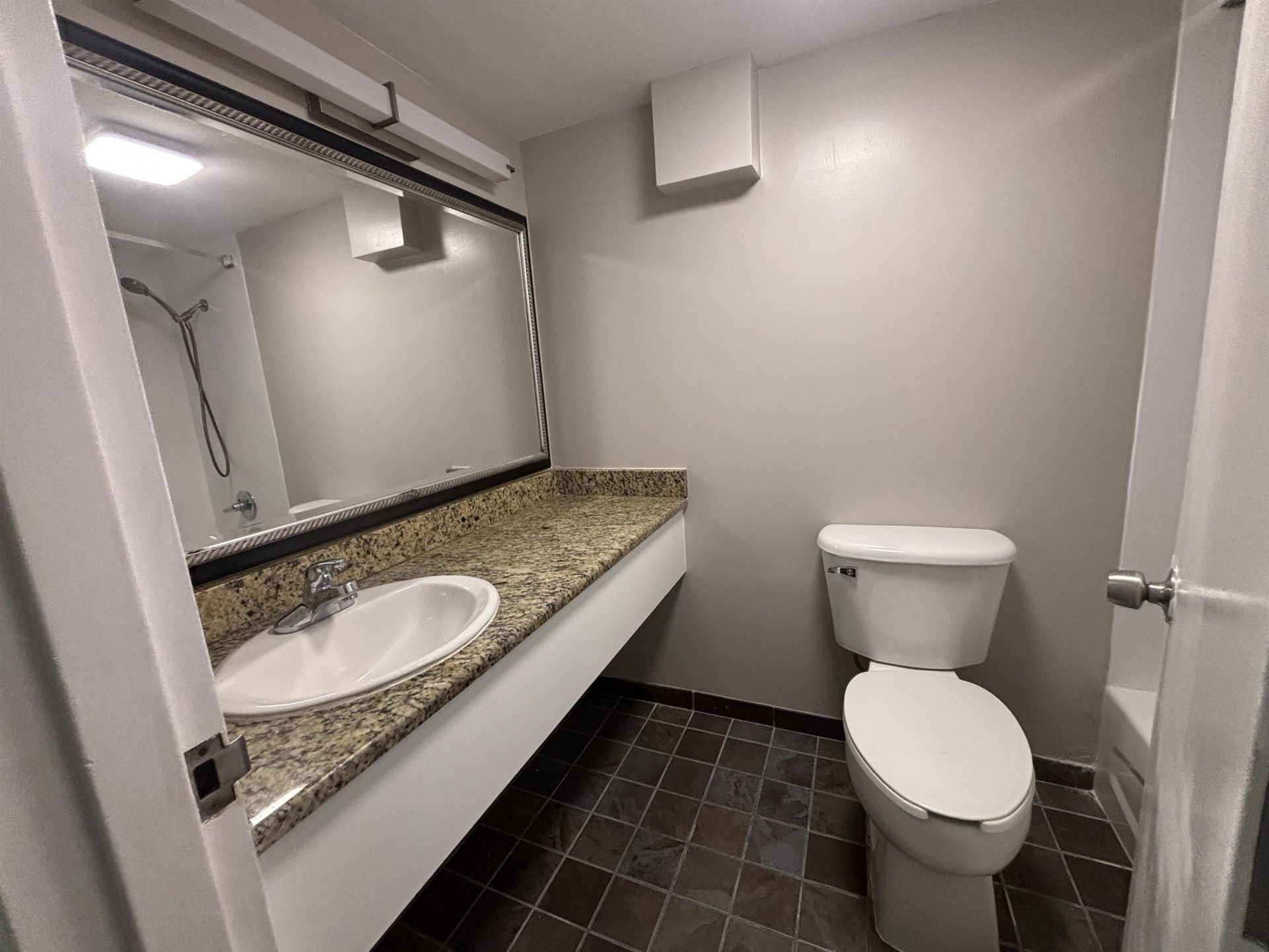 1501 S Ocean Blvd.  Photo 21
