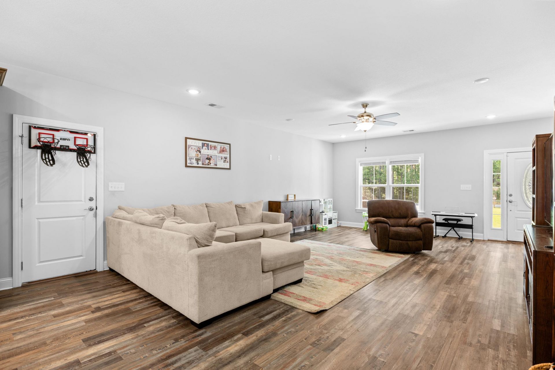 792 Roberts Rd.  Photo 8
