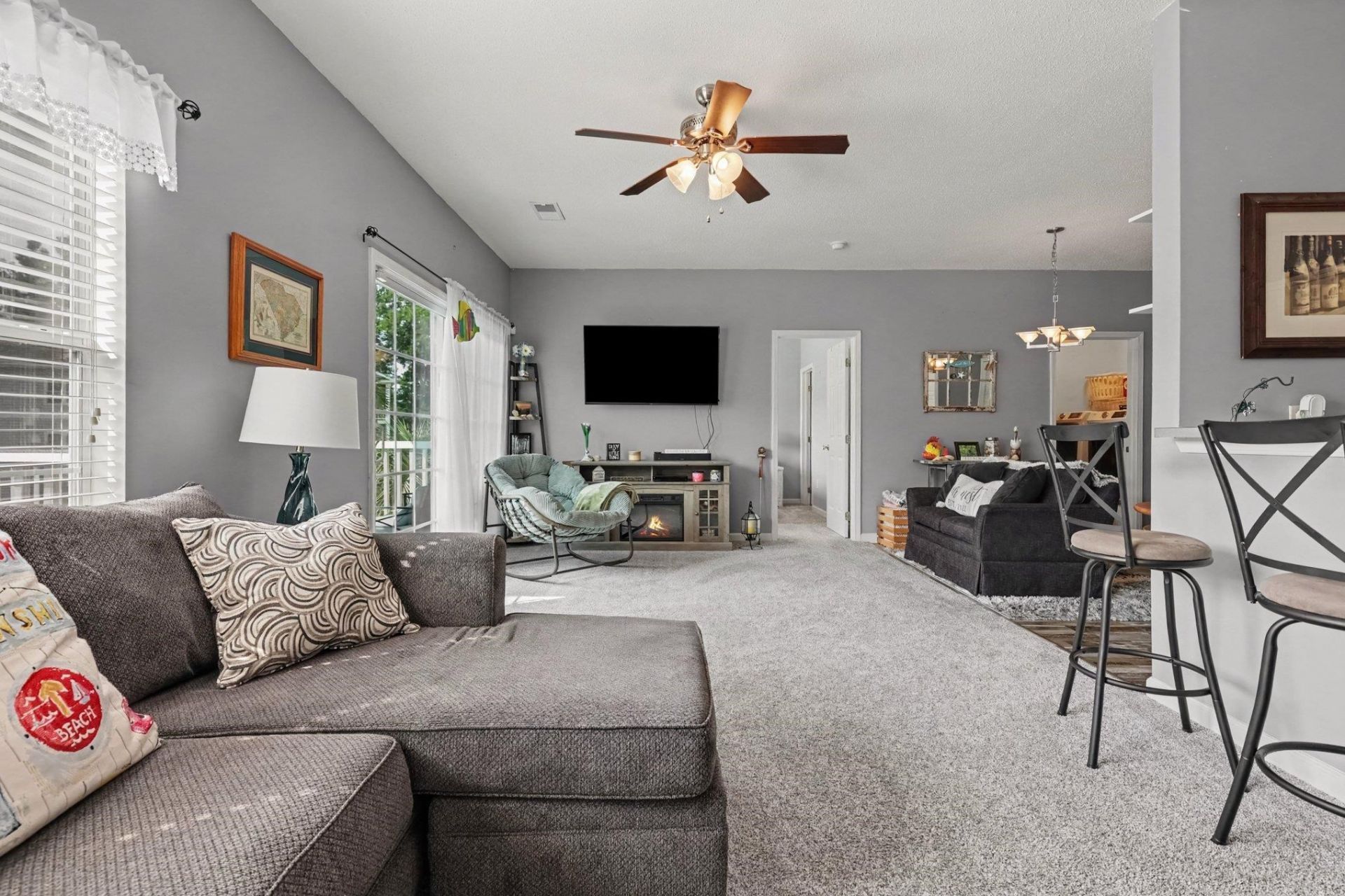 2482 Coastline Ct.  Photo 4