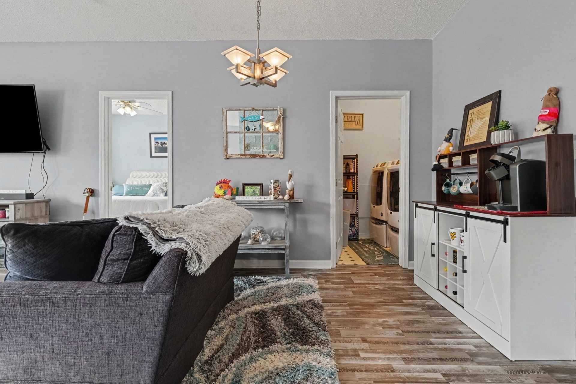 2482 Coastline Ct.  Photo 6