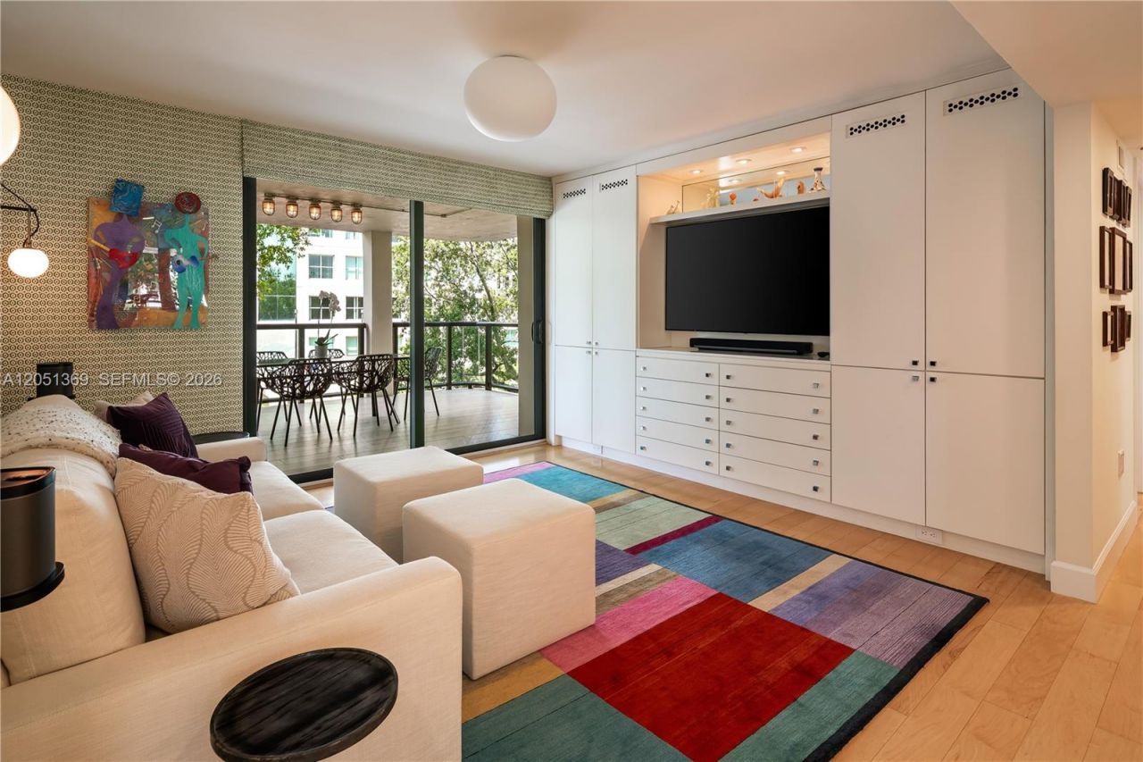 2575 S Bayshore Dr , Unit 5B, Coconut Grove, FL 33133 Photo
