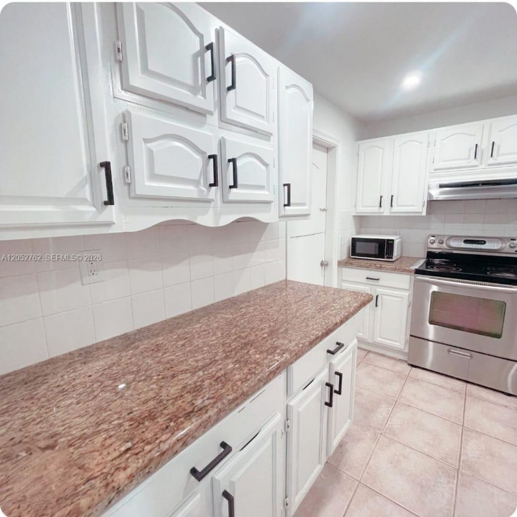 7845 Miller Dr , Unit A202, Miami, FL 33155 Photo