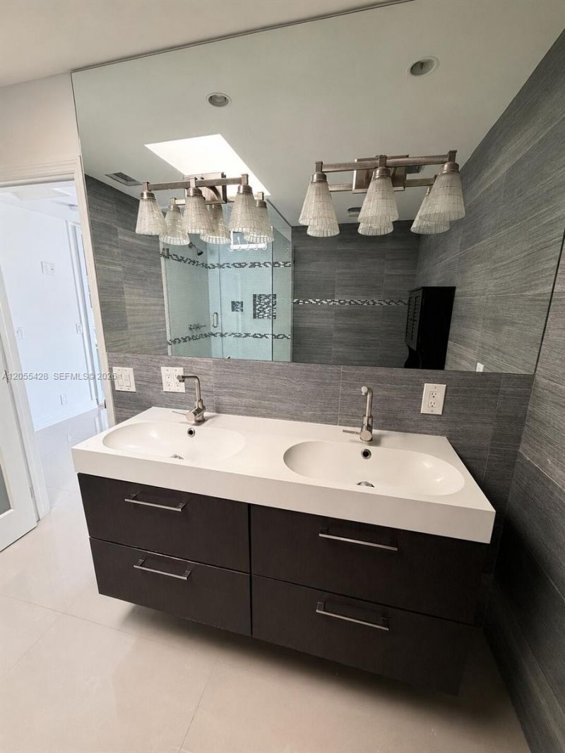 313 Hendricks Isle , Unit 4, Fort Lauderdale, FL 33301 Photo