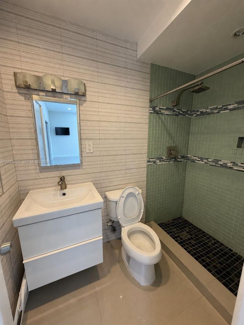 313 Hendricks Isle , Unit 4, Fort Lauderdale, FL 33301 Photo